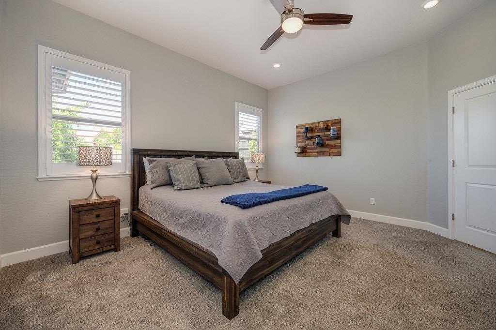 2956 Shady Acres Loop