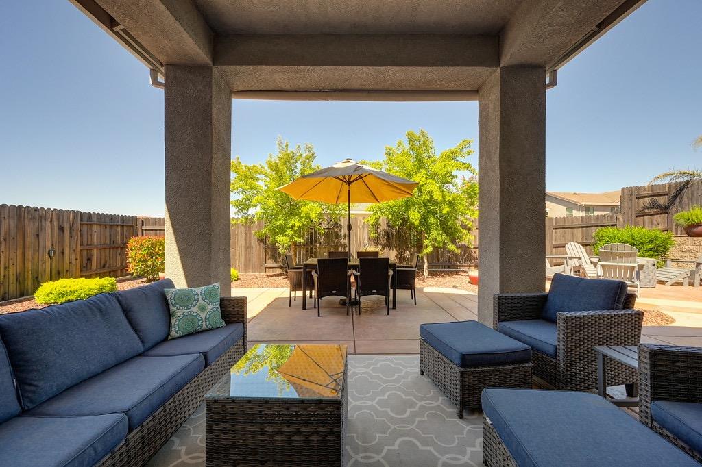 2956 Shady Acres Loop