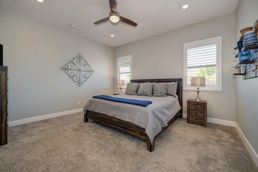 2956 Shady Acres Loop