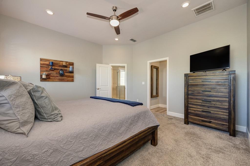 2956 Shady Acres Loop