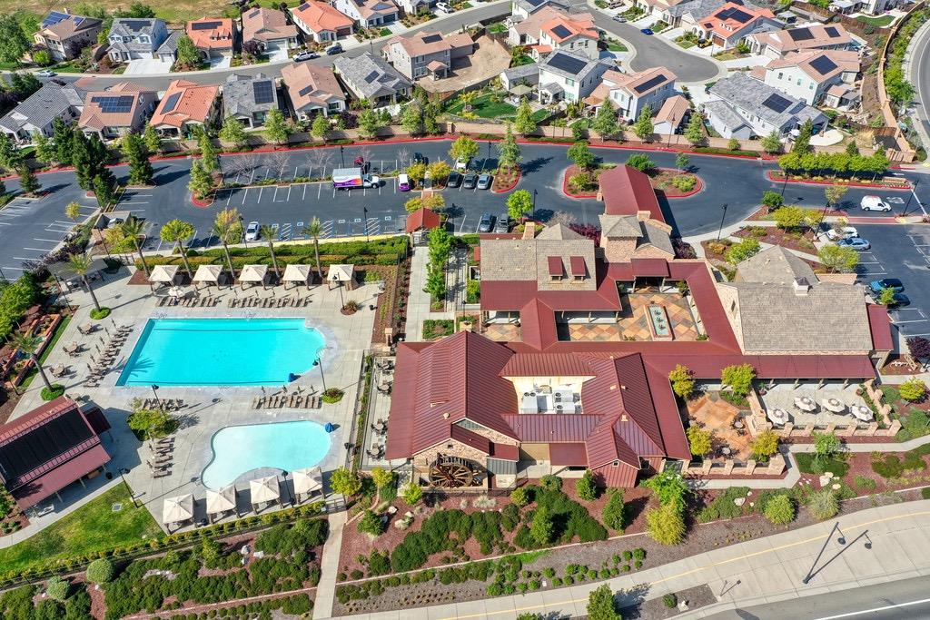 2956 Shady Acres Loop