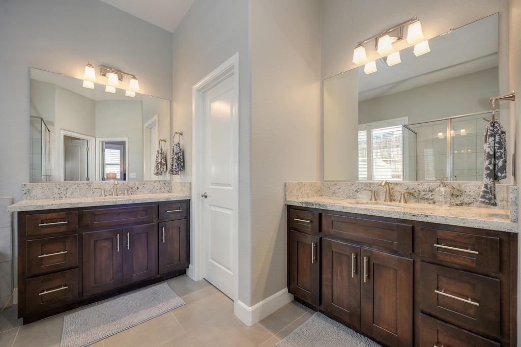 2956 Shady Acres Loop