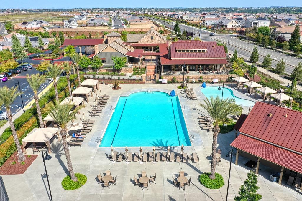 2956 Shady Acres Loop