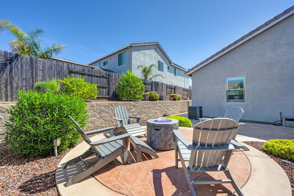 2956 Shady Acres Loop