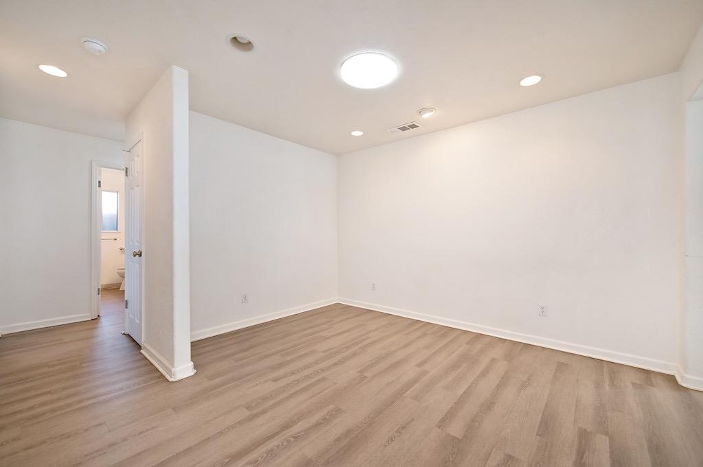 4881 Racetrack Circle