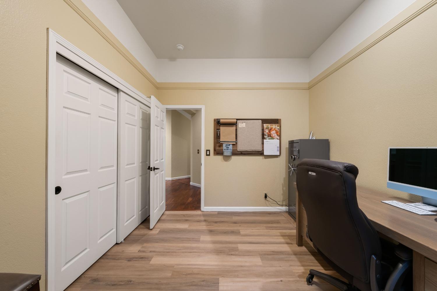 6408 Bluevista Court