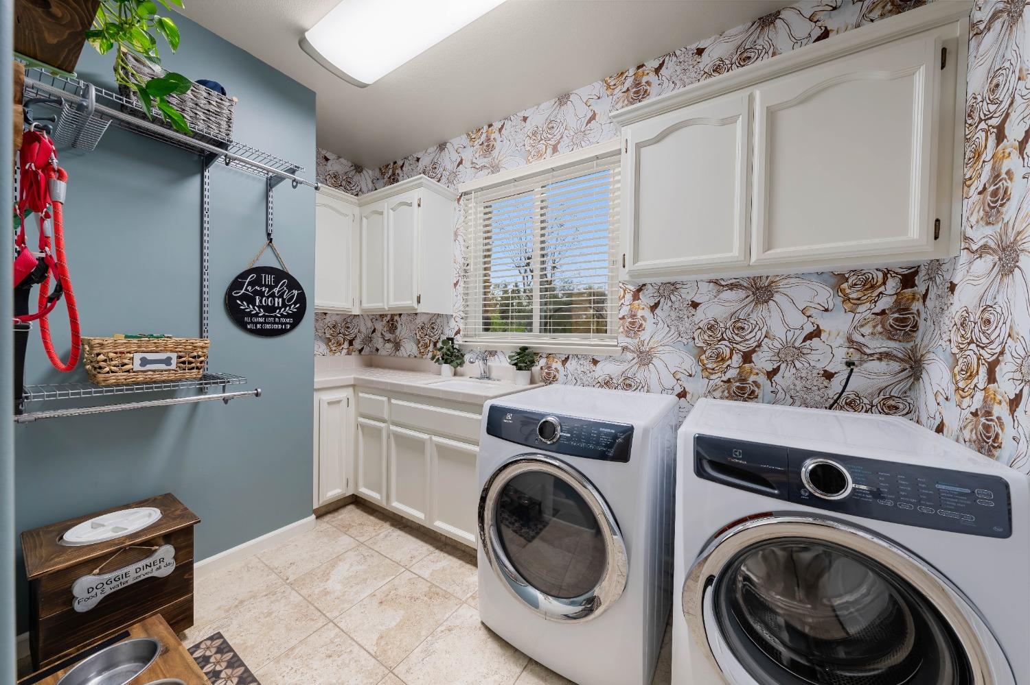 6408 Bluevista Court