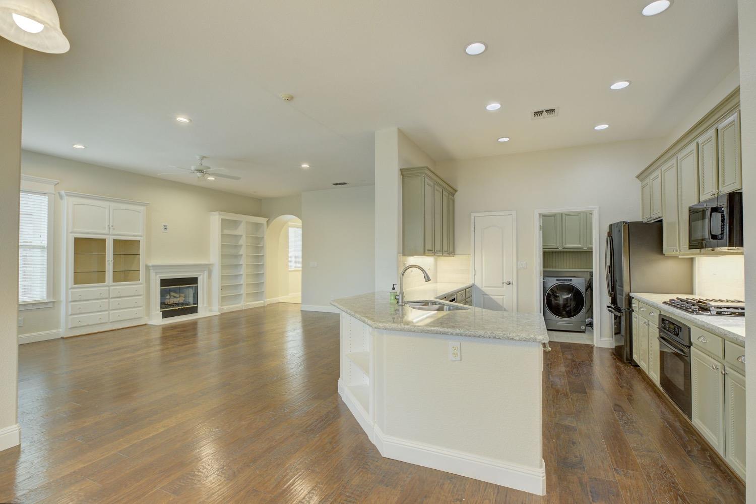 732 Morningside Court