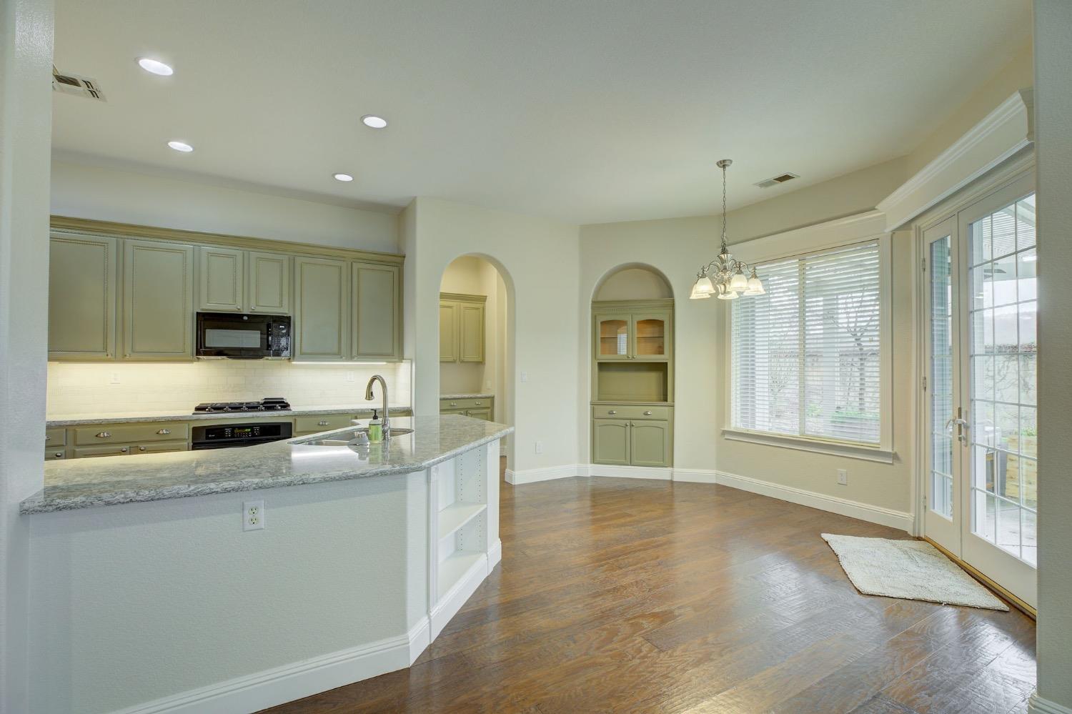 732 Morningside Court