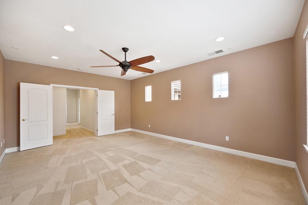 5073 Courtney Way