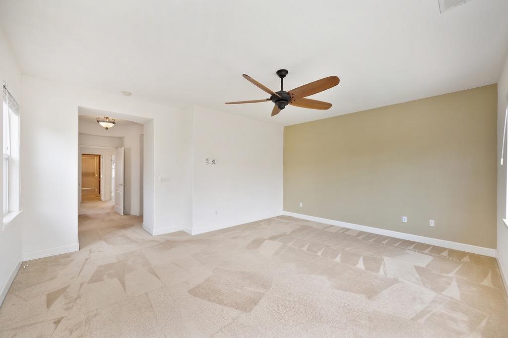5073 Courtney Way