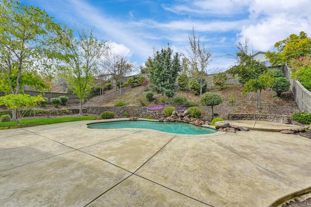 5073 Courtney Way