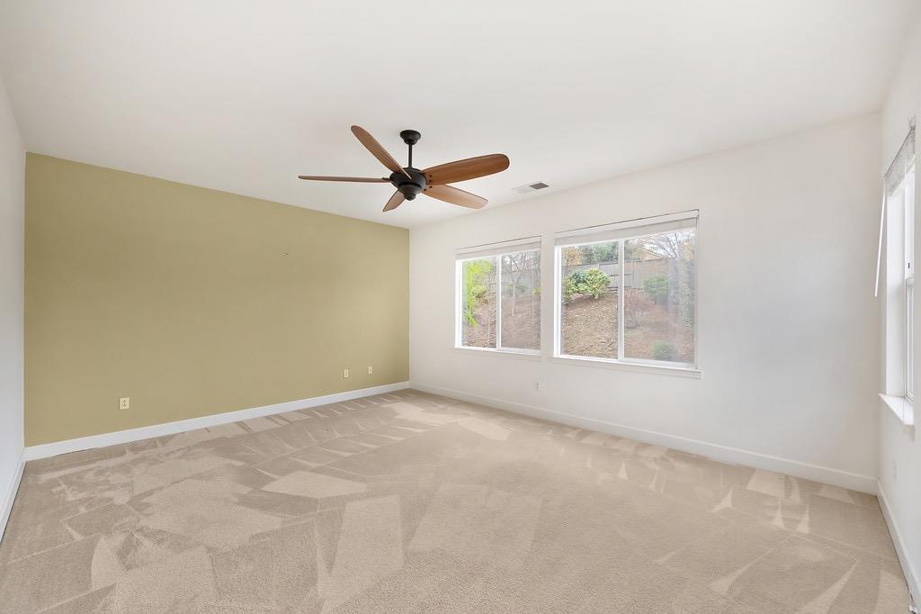 5073 Courtney Way