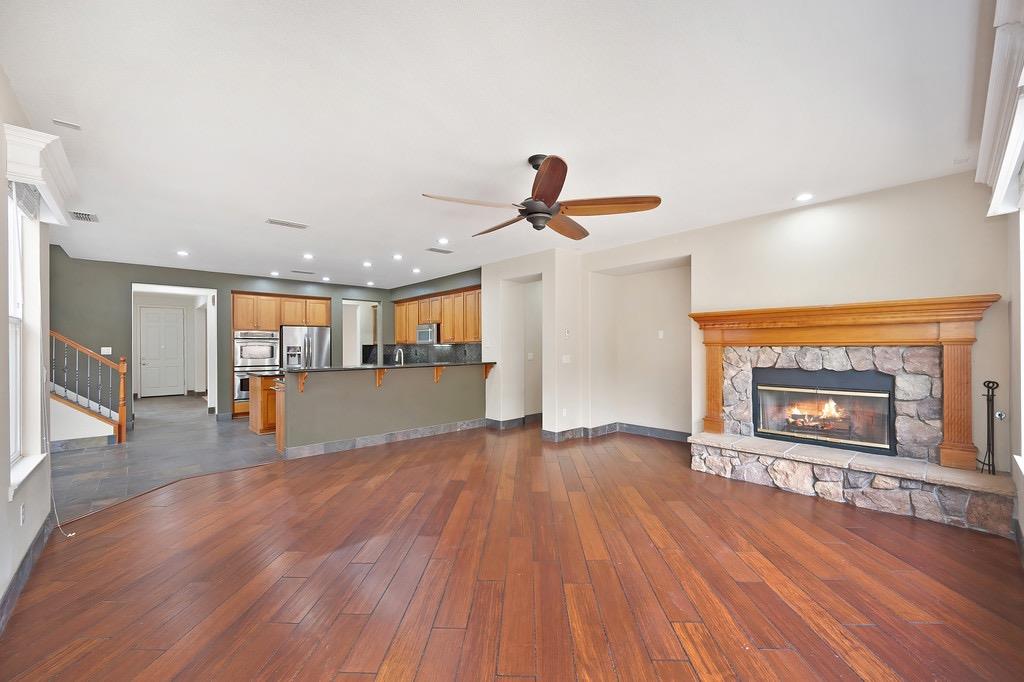 5073 Courtney Way
