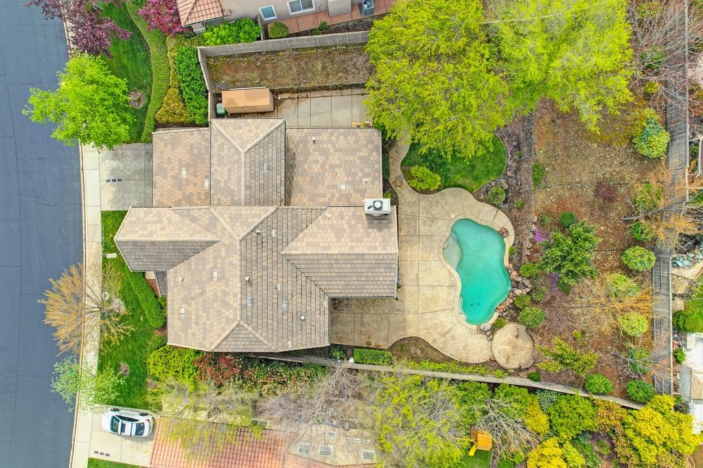 5073 Courtney Way