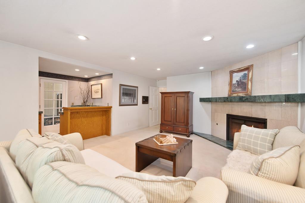 6435 Fern Leaf Drive