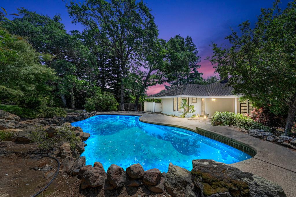 6435 Fern Leaf Drive