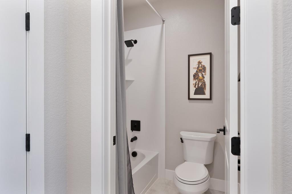 1004 Big Cedar Ct
