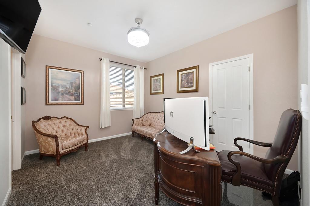 1721 Bella Cir