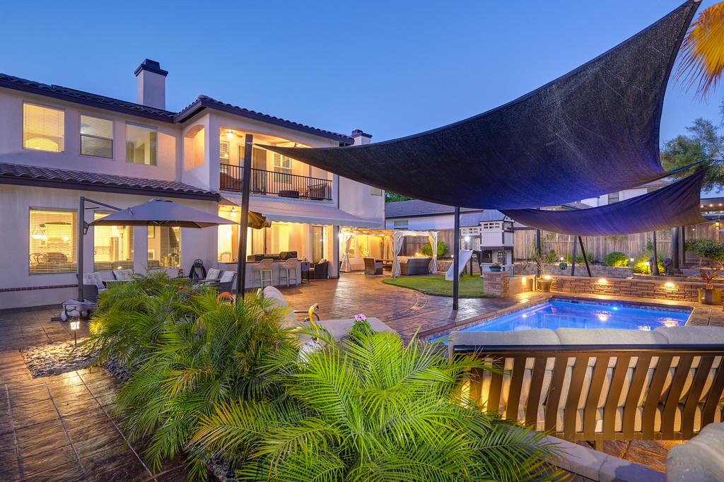 1721 Bella Cir