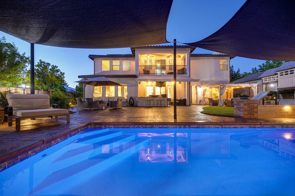 1721 Bella Cir