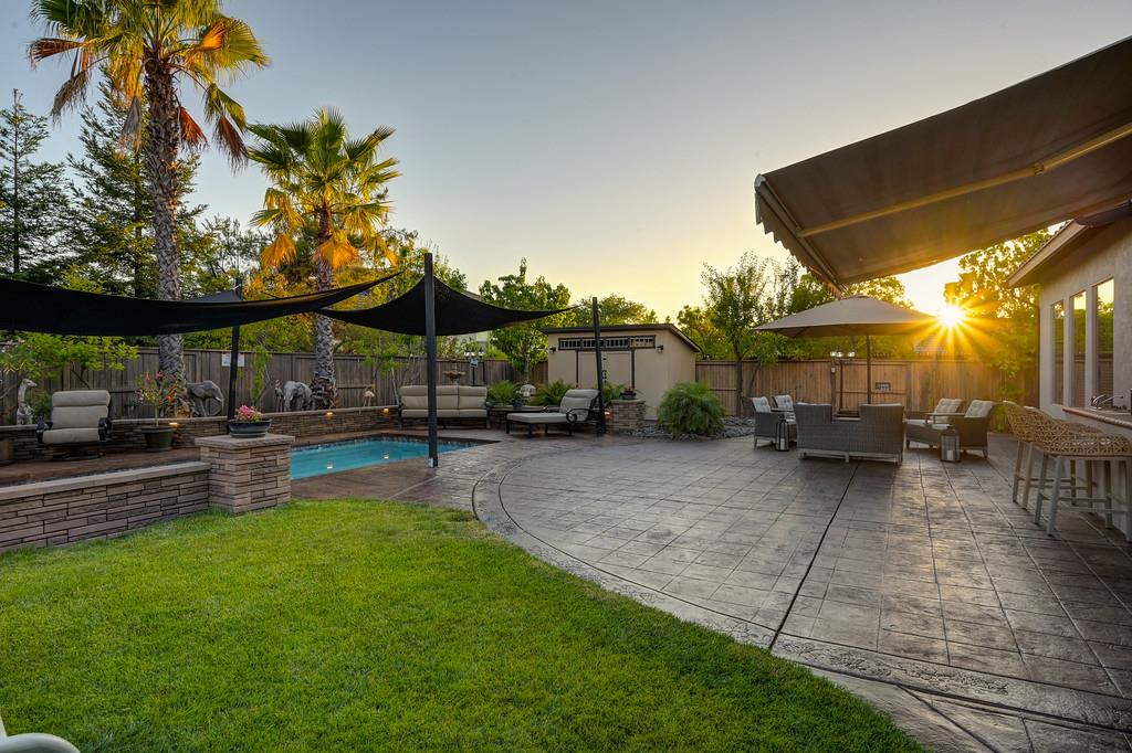 1721 Bella Cir