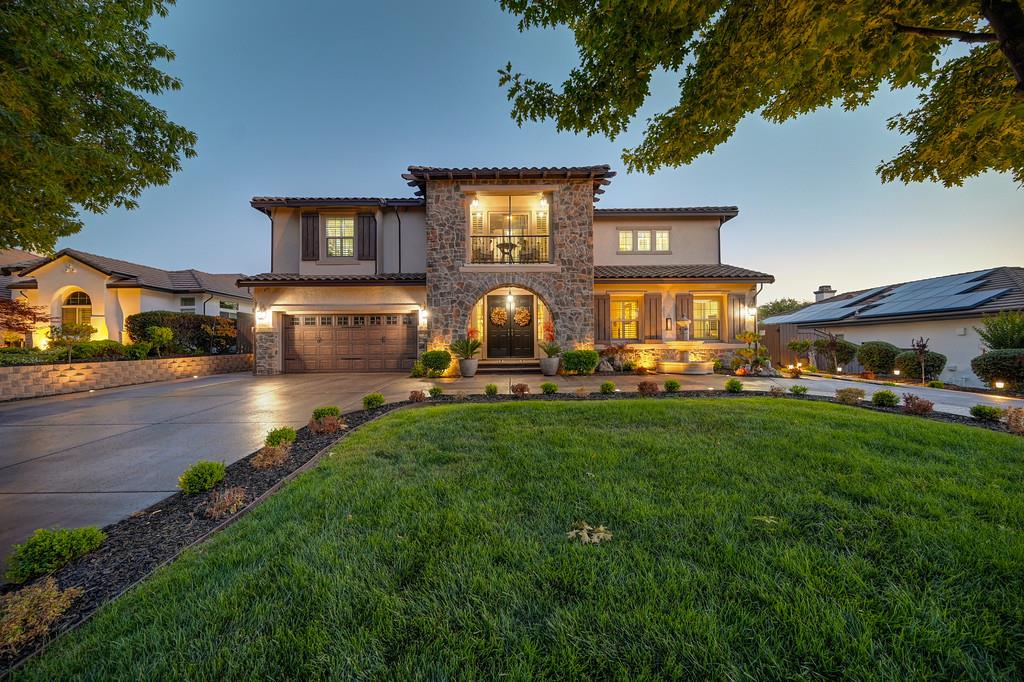 1721 Bella Cir