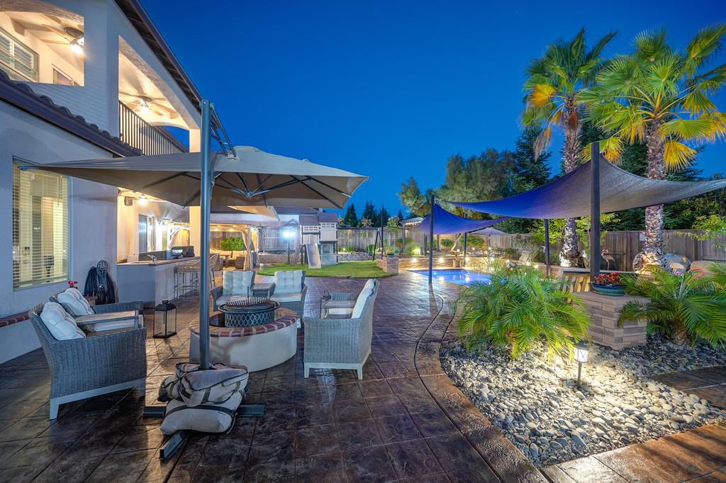 1721 Bella Cir