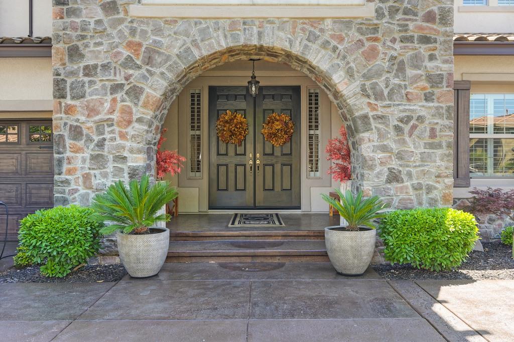 1721 Bella Cir