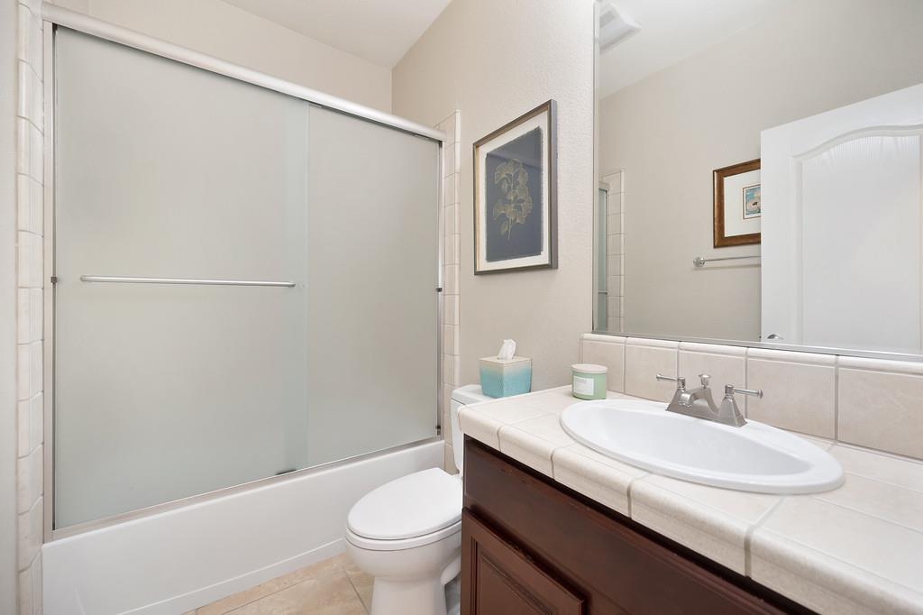 125 Diamond Grove Ct