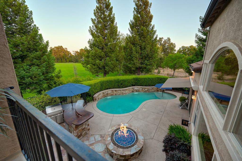 125 Diamond Grove Ct