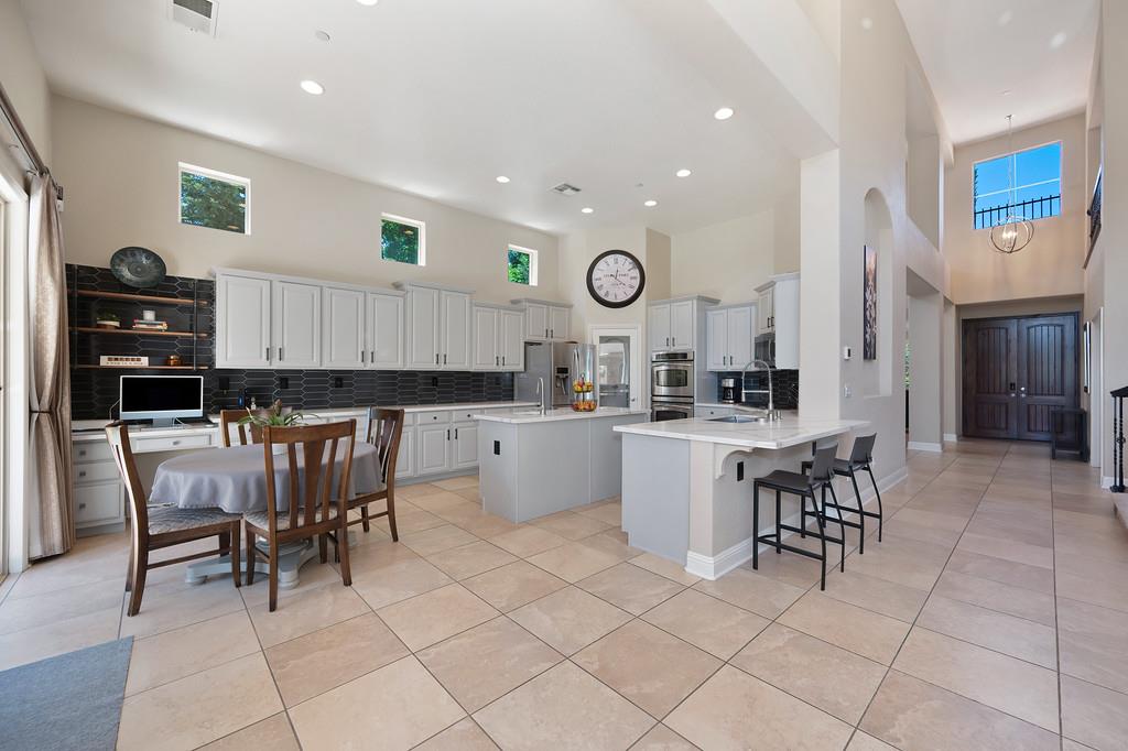 125 Diamond Grove Ct