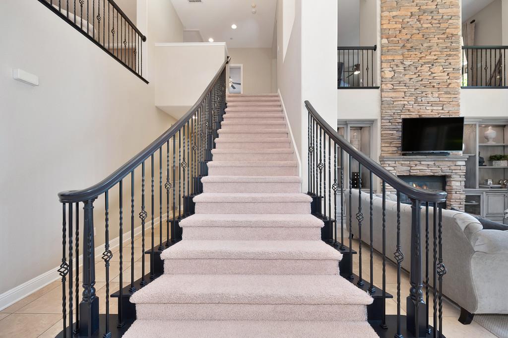 125 Diamond Grove Ct