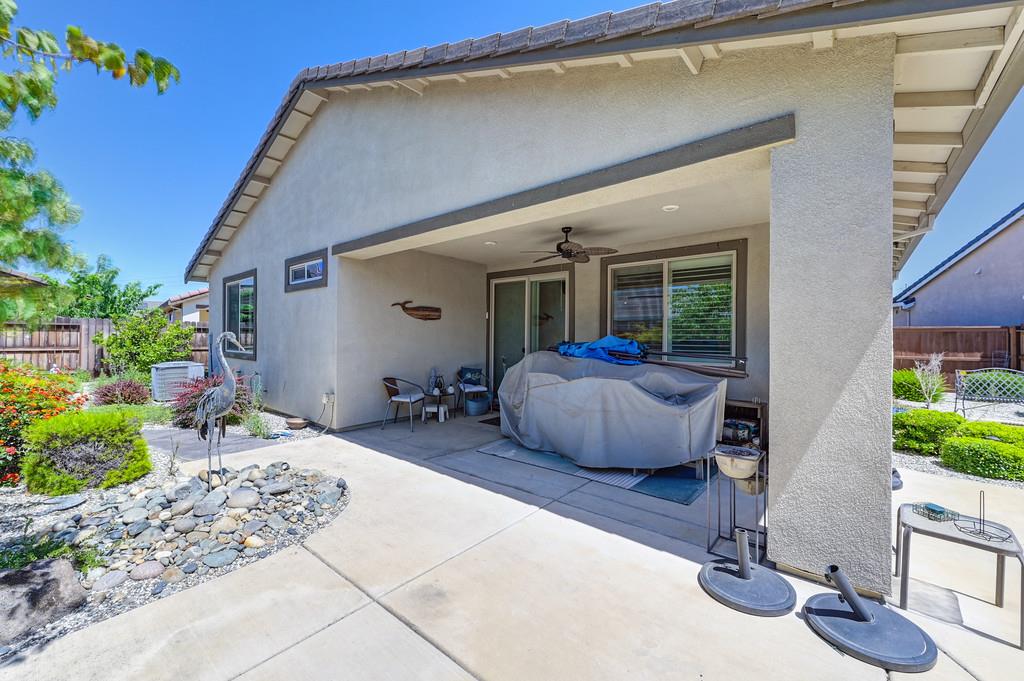 7414 Sun Rose Way