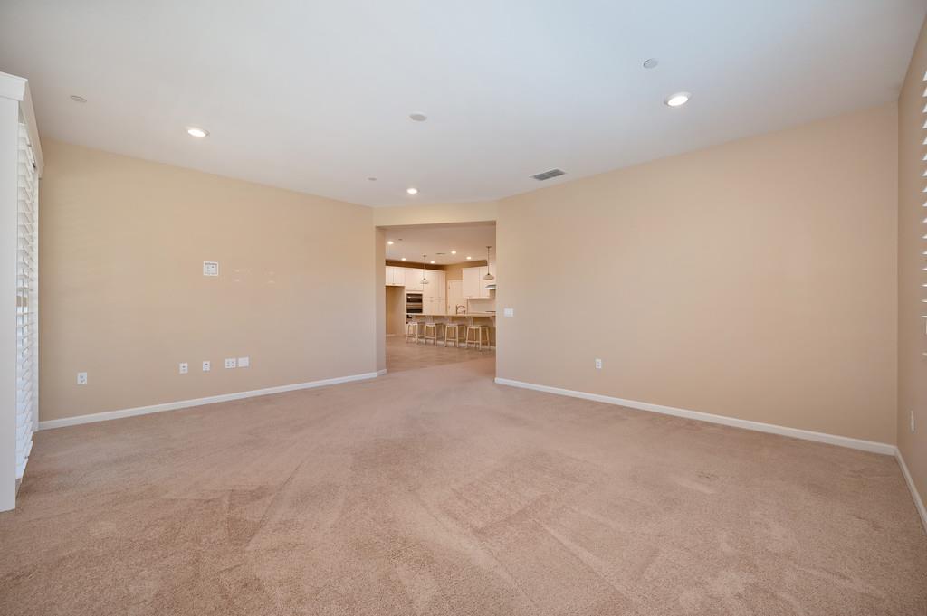 7414 Sun Rose Way