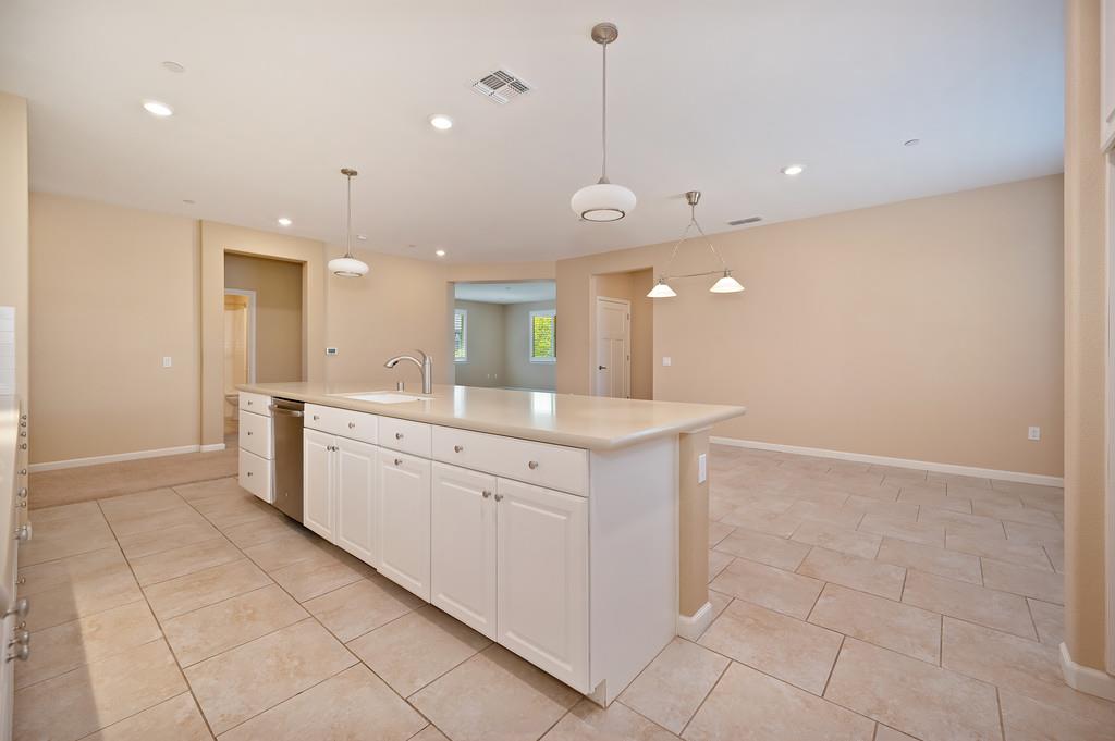 7414 Sun Rose Way
