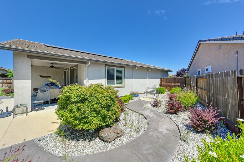 7414 Sun Rose Way
