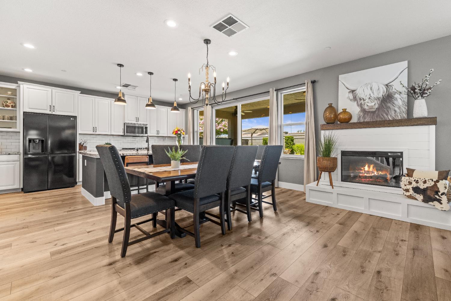 3904 Deergrass Circle