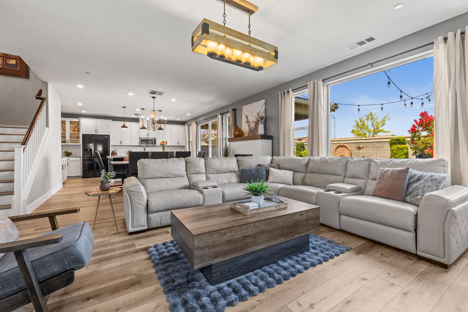 3904 Deergrass Circle