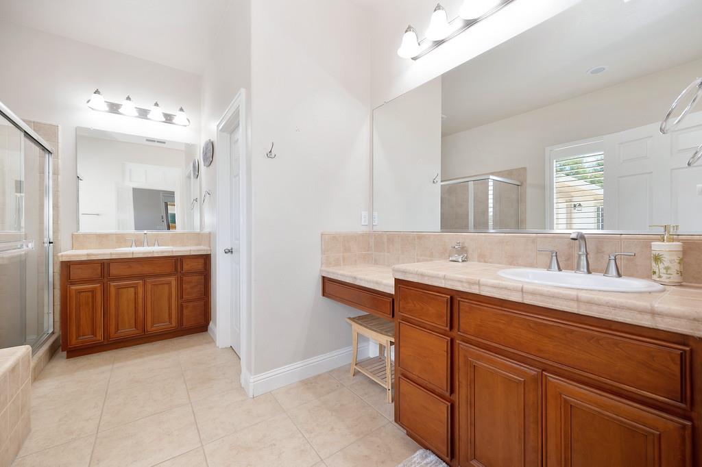 2389 Mendota Way