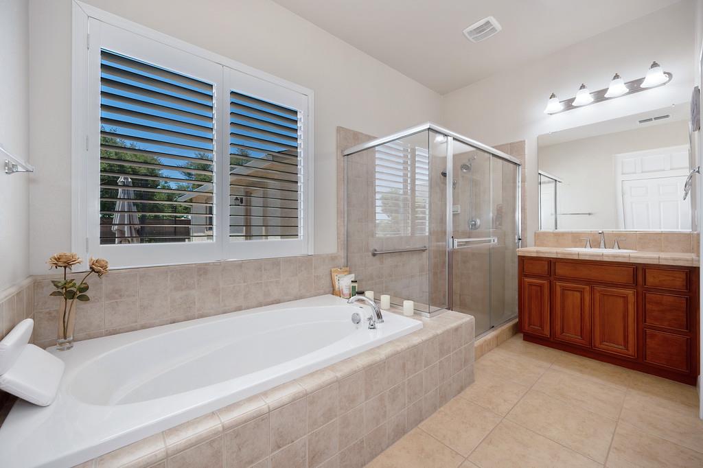 2389 Mendota Way