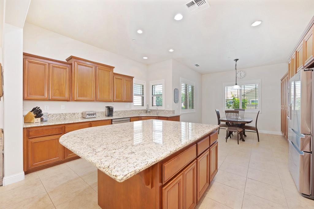 2389 Mendota Way