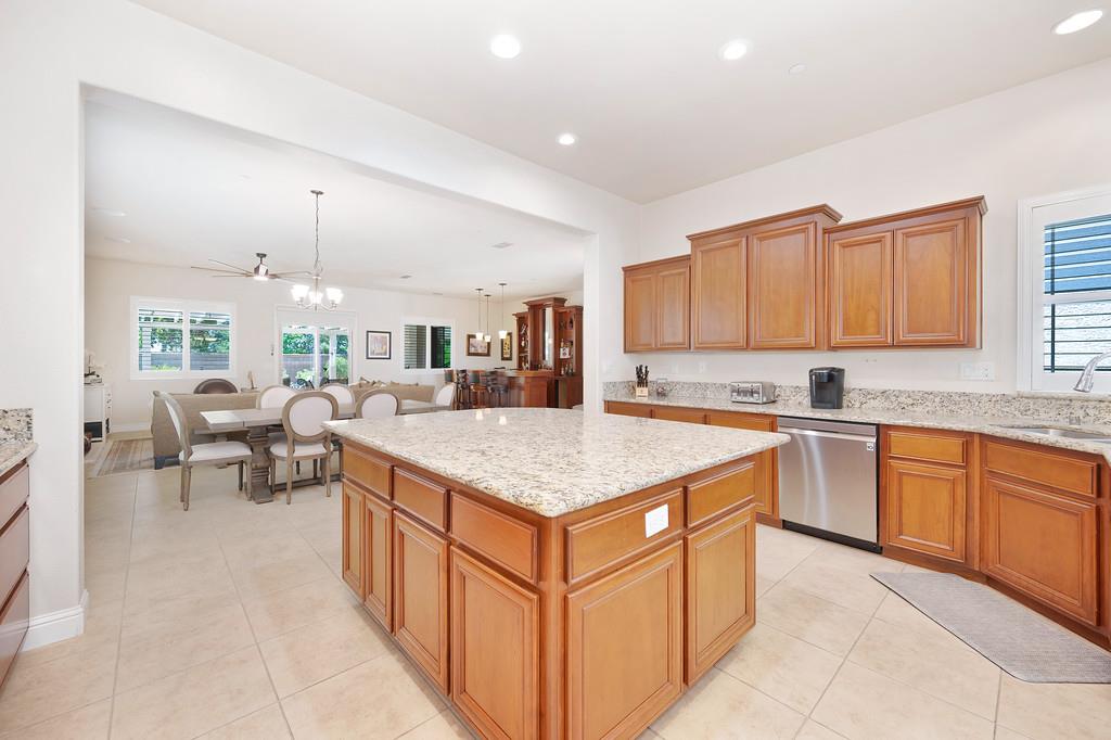 2389 Mendota Way