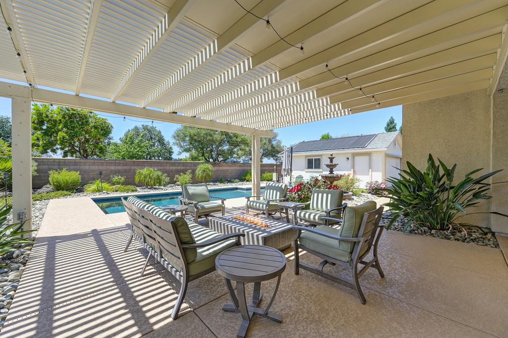 2389 Mendota Way