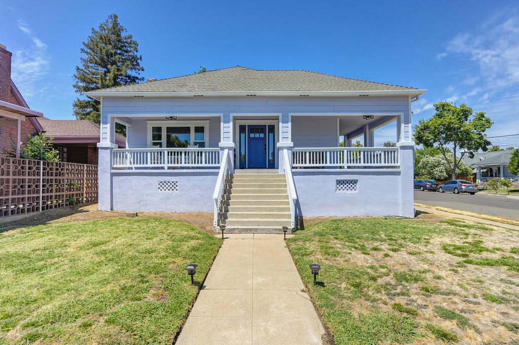 400 Pleasant St