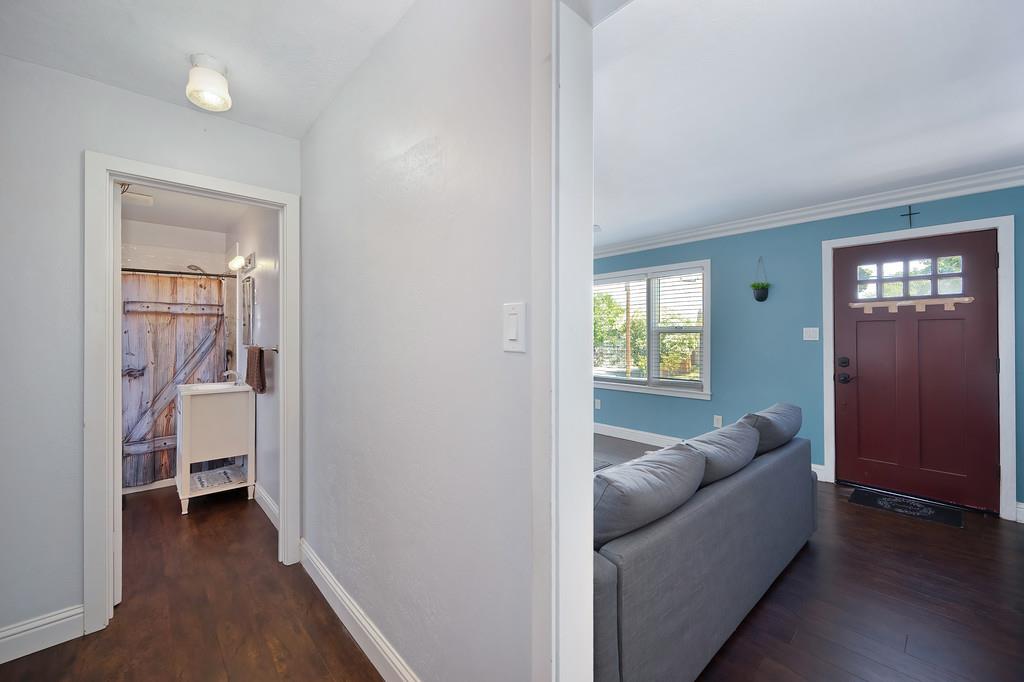 400 Pleasant St