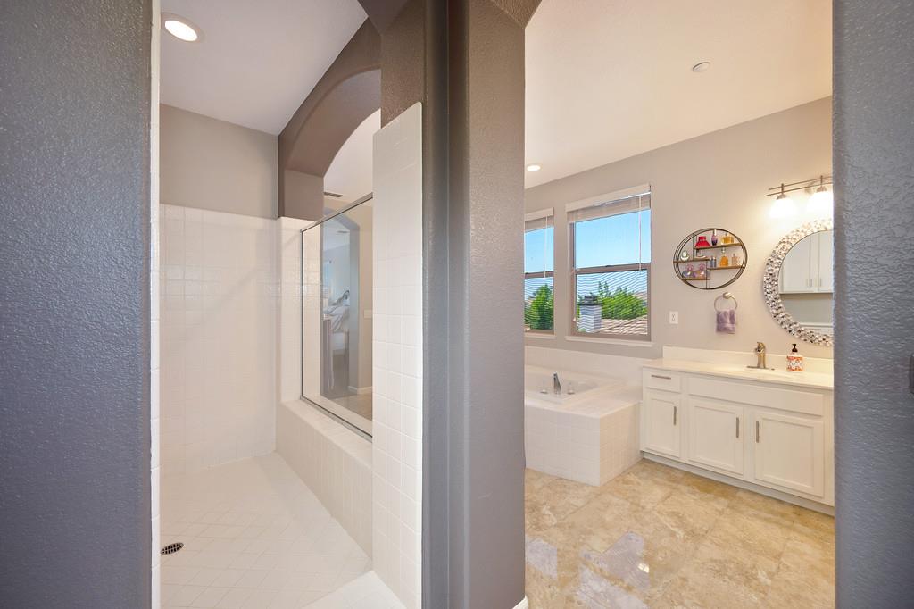 1721 Bella Cir