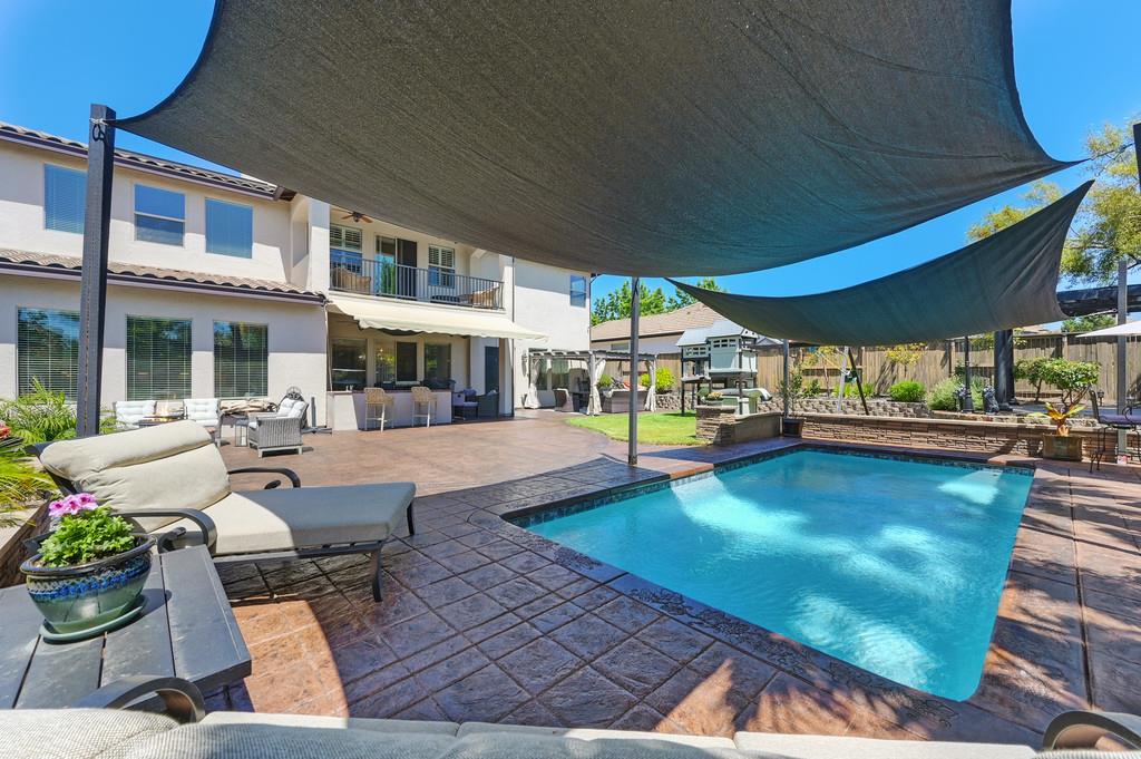1721 Bella Cir