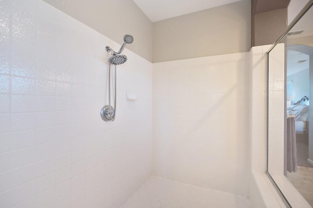 1721 Bella Cir