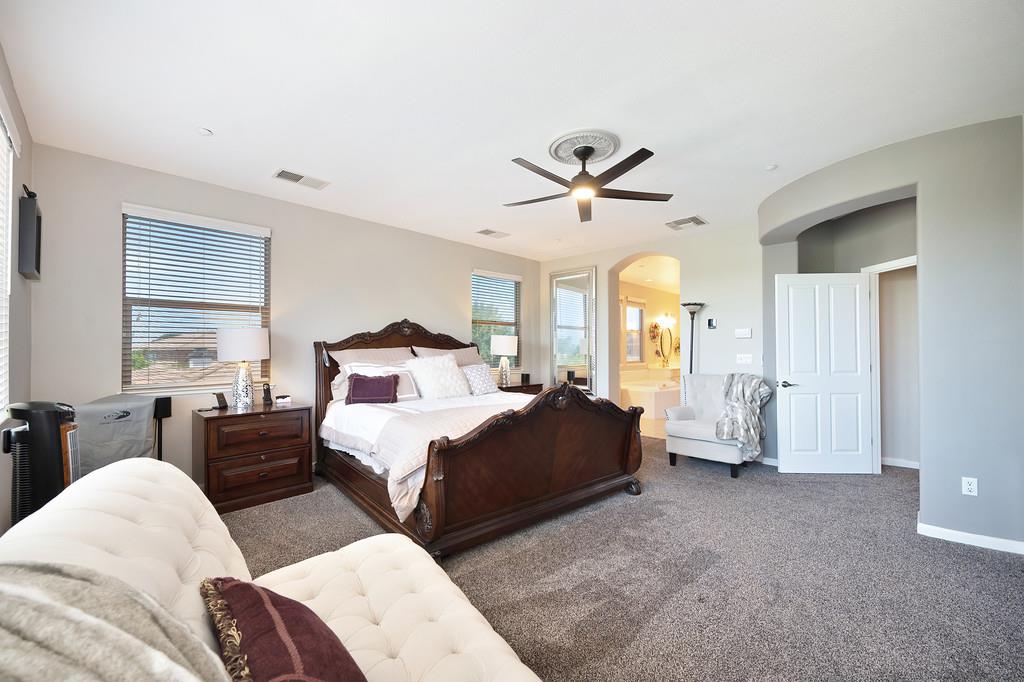 1721 Bella Cir